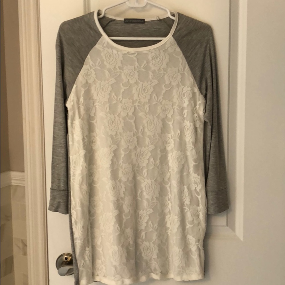 Raglan Maternity Shirt with Lace Detail